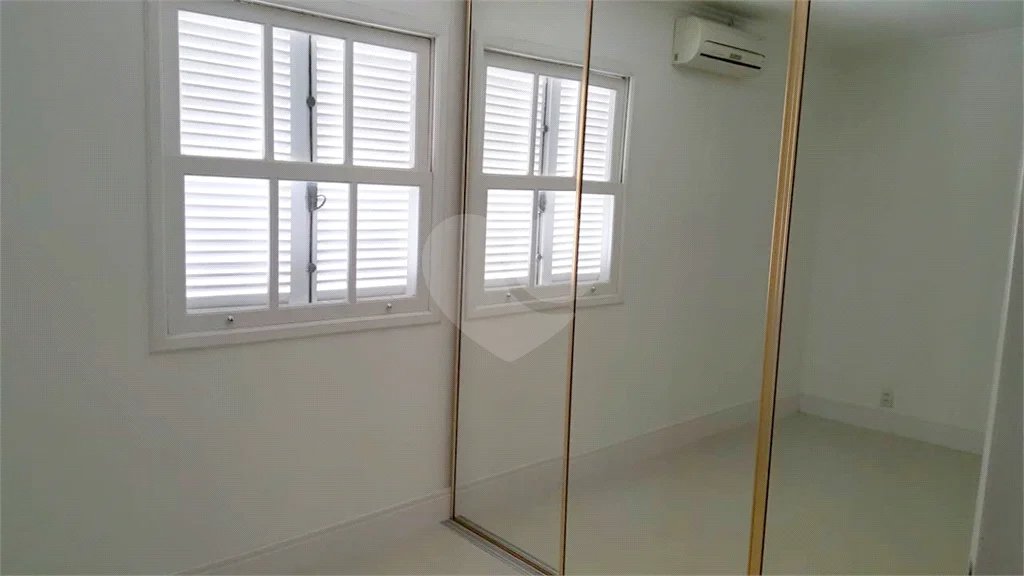 Casa de vila para venda e locação na região da Mooca