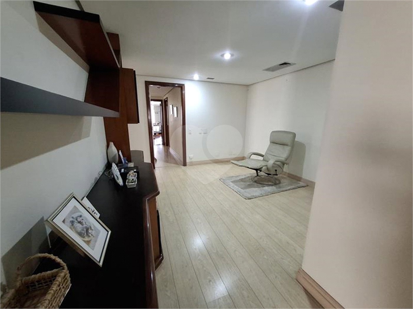 Apartamento, a venda, com 300m² de área privativa, 4 suítes, 4 vagas - Santana / SP