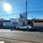 Casa residencial com ponto comercial a venda no Centro