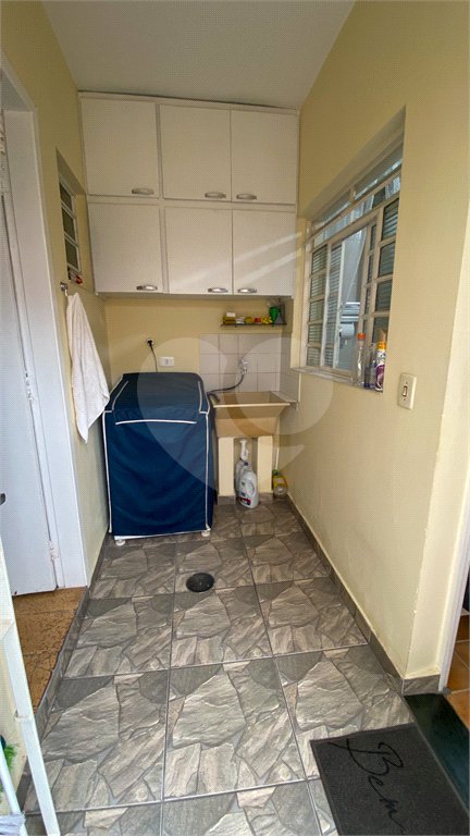 Sobrado com 03 dormitórios e 2 vagas no Jd Líbano