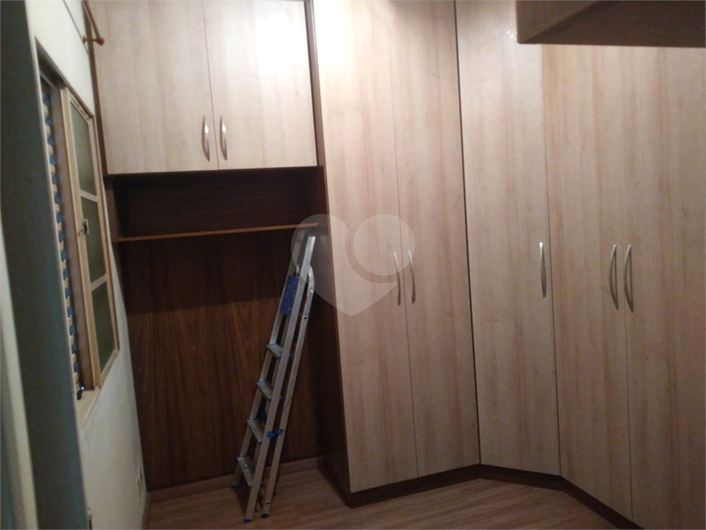 Apartamento no Condomínio Residencial Jardim das Torres.
