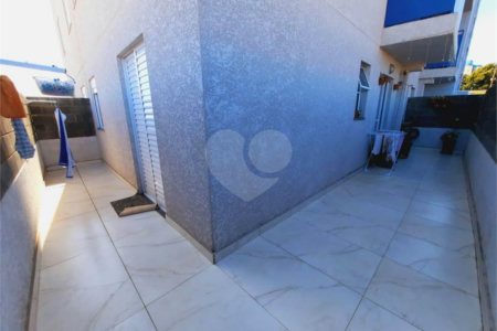 Apartamento térreo no Residencial Sineu