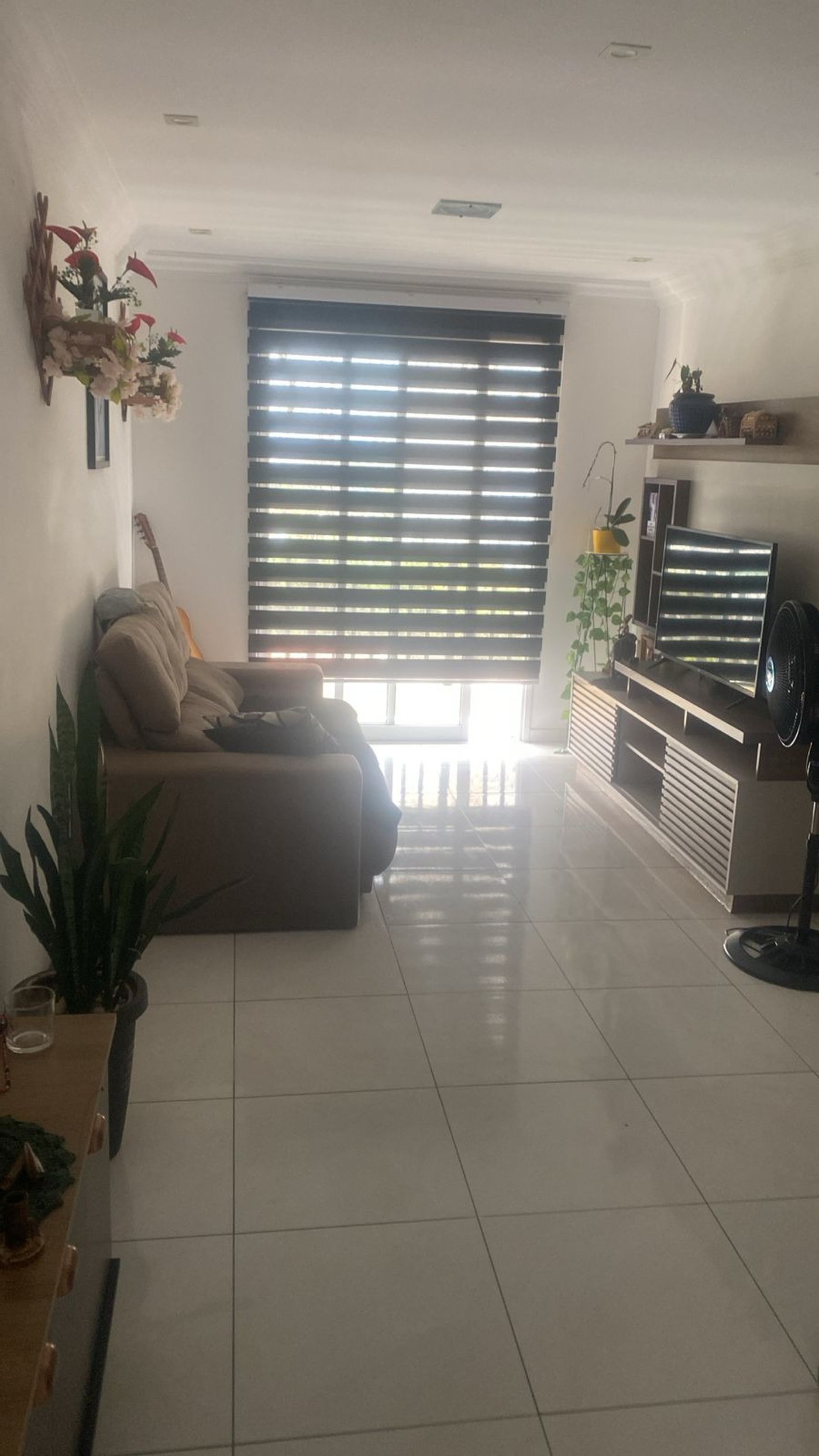 Apartamento aconchegante com 2 dormitórios, sendo 1 suíte, ao lado do Shopping Raposo!
