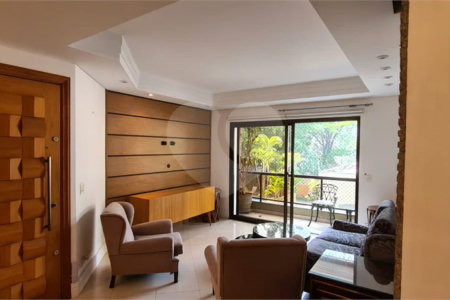 Apartamento à venda no Campo Belo com 110m², 03 dormitórios sendo 01 suite, 2 vagas - São Paulo/S