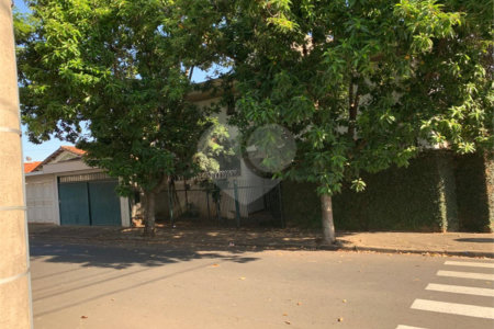 Casa Sobrado 3 dormitórios à venda Jd. Macarengo São Carlos