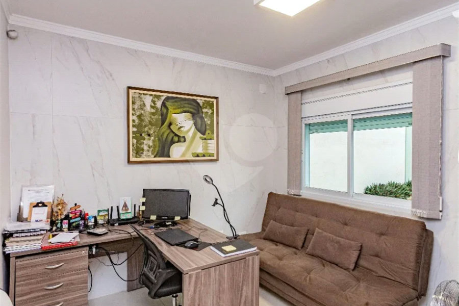 Casa á venda - Saúde alto padrão