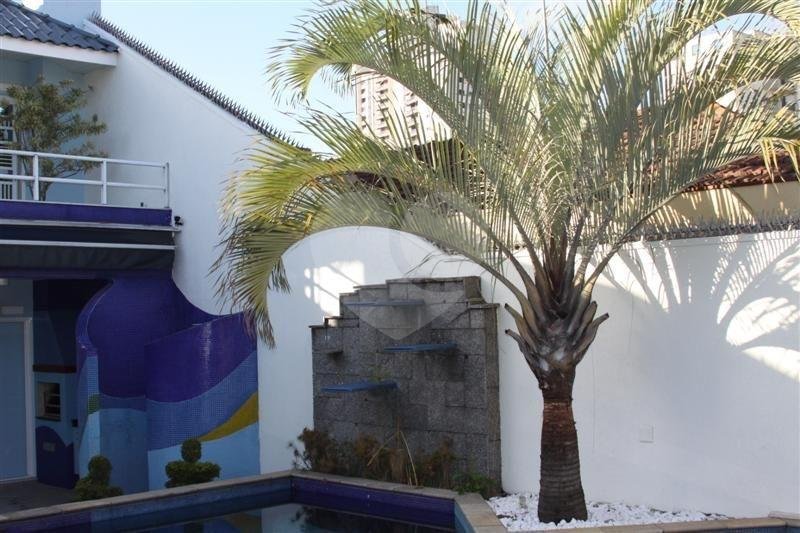 Casa/Sobrado Alto Padrão a venda na Saúde c/ 650m2 construídos -4 suites/12 vagas
