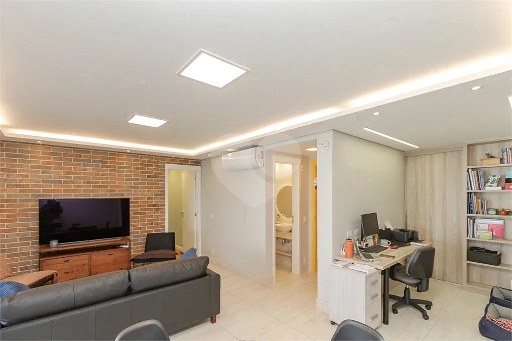 Apartamento para alugar com 3 suítes em Chácara Santo Antônio, São Paulo, SP