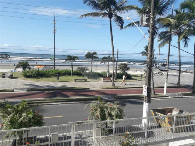 Apartamento à venda com 2 quartos em Caiçara, Praia Grande, SP