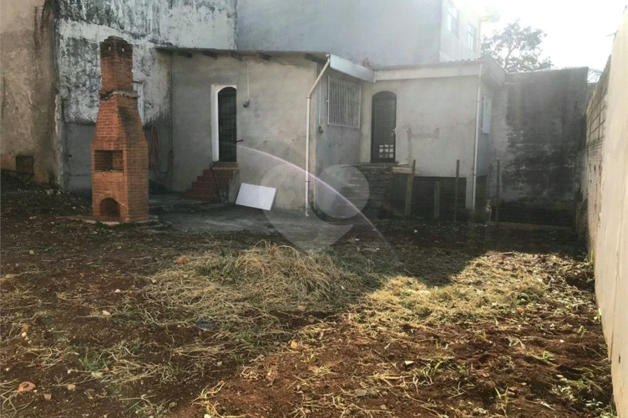 Excelente terreno em ótima localização. Venha fazer uma visita = 600M²