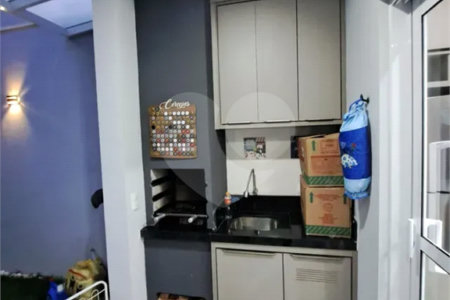 CASA A VENDA 163M², 3 DORMITORIOS,1 SUITE, 2 VAGAS - JARDIM DAS INDUSTRIAS - SÃO JOSÉ DOS CAMPOS/SP.