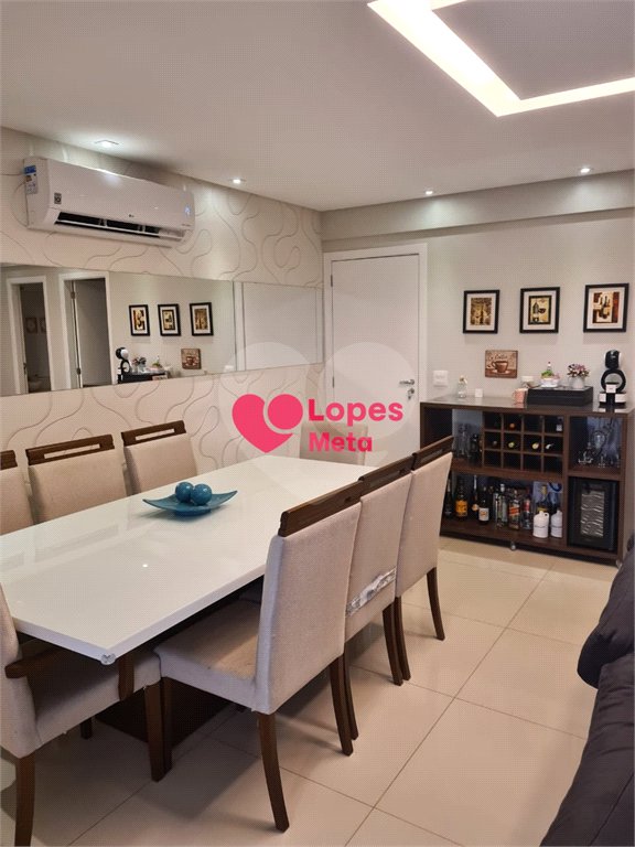 A VENDA BELISSIMO APARTAMENTO NO BAIRRO URBANOVA I, 2 QUARTOS 1 SENDO SUITE, 3 BANHEIROS E 2 VAGAS,