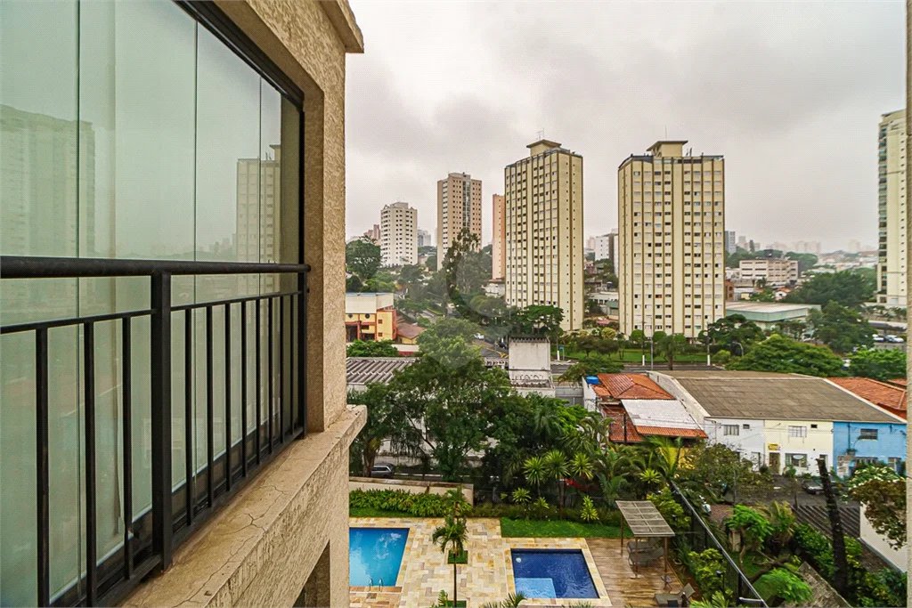 Apartamento à venda com 3 quartos, sendo 1 suíte, em Jardim Prudência, São Paulo, SP