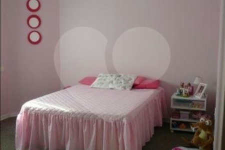 APARTAMENTO UM POR ANDAR!