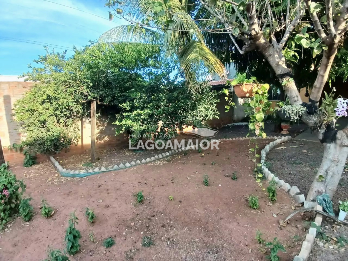 Casa à venda com 2 quartos em Jardim Cangalha, Três Lagoas - MS