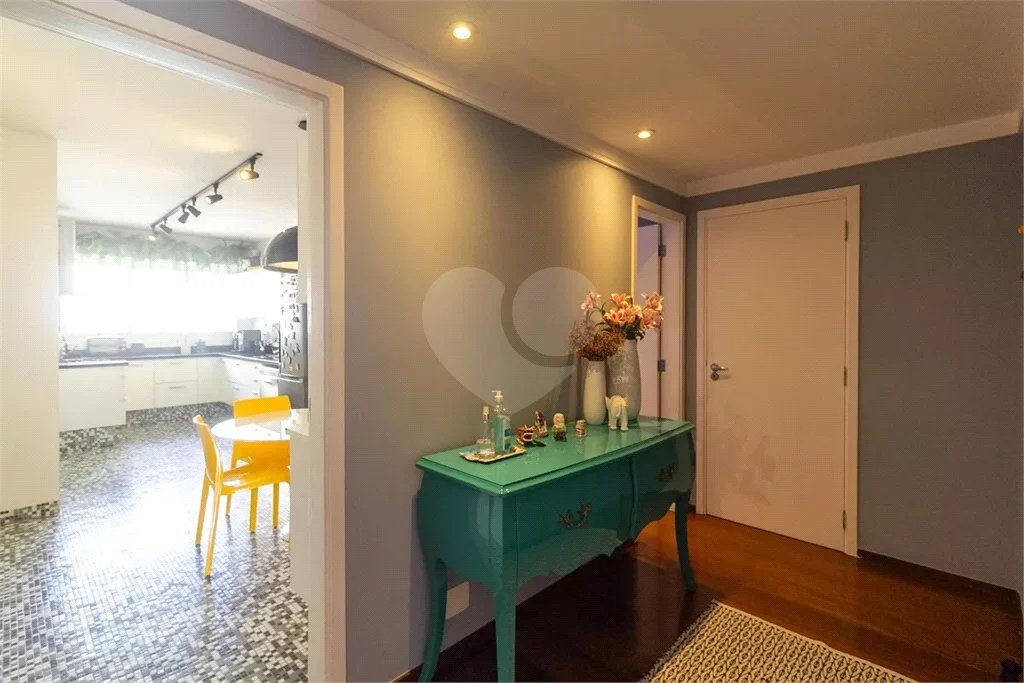 APARTAMENTO A VENDA NO BROOKLIN COM 3 QUARTOS 2 SUITES