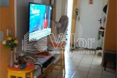 Casa em condomínio com 3 dormitórios