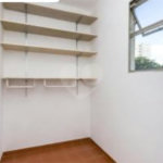 Apartamento com 3 dormitórios e 1 vaga fixa, em região tranquila perto da Av. Washingtonís e de diversos serviços. Ideal para quem quer morar bem e com comodidade.