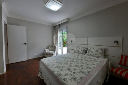 Casa com 3 quartos, térrea, plana, na City Campo Grande