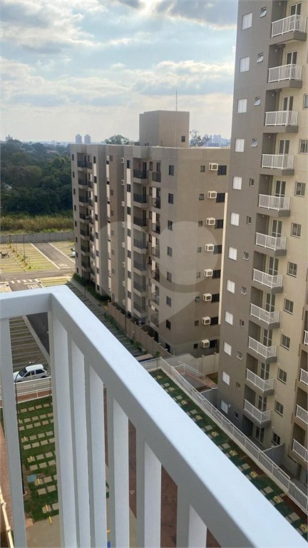 Lindo apartamento no Parque das Oliveiras