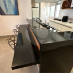 Apartamento à venda com 3 quartos, sendo 1 suíte,  em Riviera de São Lourenço, Bertioga, SP