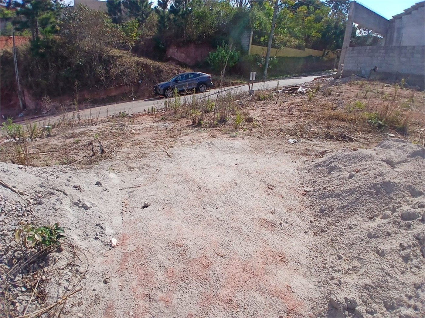 Terreno com 1000 m² à venda no Jardim Estância Brasil, com vista para a Pedra Grande