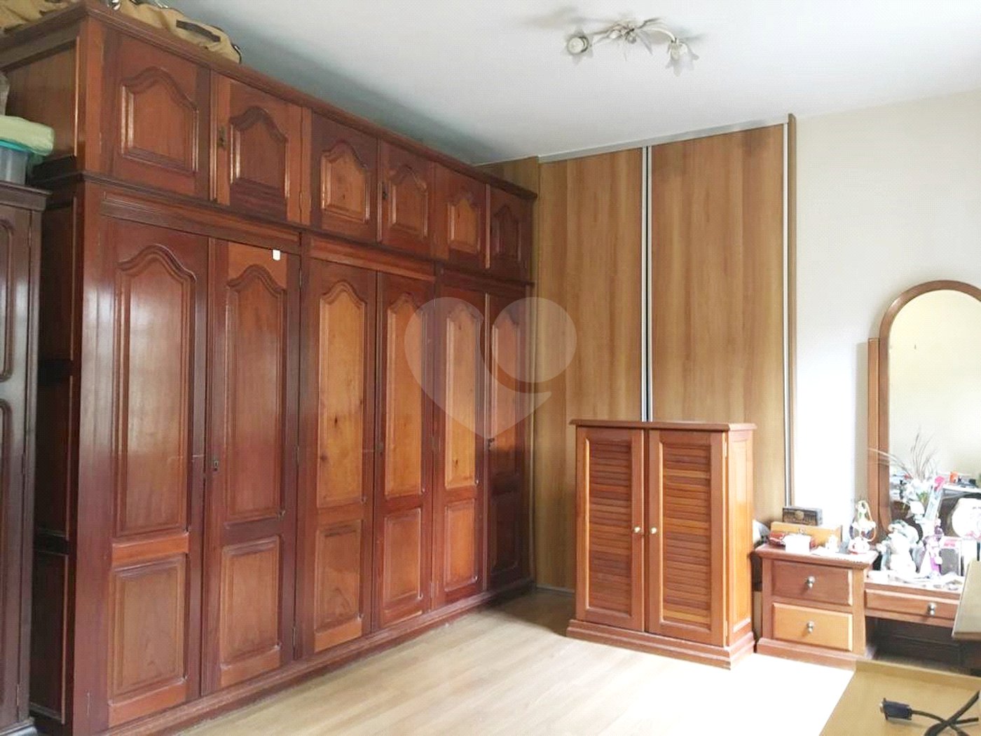 Casa com 4 quartos e 1 banheiro, 180 m², à venda no Ipiranga