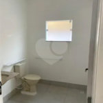 CASA COMERCIAL PARA LOCAÇÃO DE 150M², 5 SALAS, 4 BANHEIROS, 4 VAGAS - BAIRRO JARDIM DAS INDUSTRIAS -