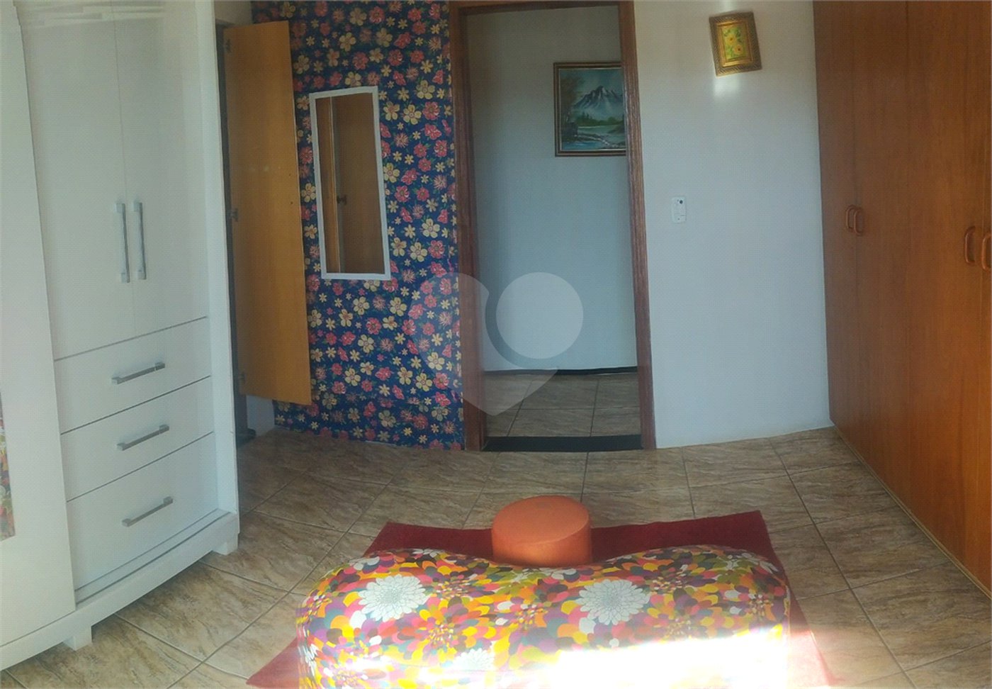 Linda casa com 3 suítes a venda na Vila Pasti em Louveira
