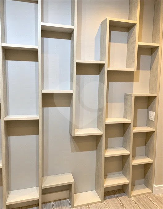 Apartamento à venda no Condomínio Family Garden, Chácara Inglesa, SBC, com 127 m², 3 suítes, varanda gourmet com churrasqueira a carvão, móveis planejados, ar-condicionado, 2 vagas cobertas e lazer completo.