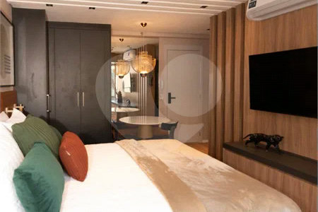 Studio Mobiliado em Moema | 29m² Pronto para Morar ou Investir