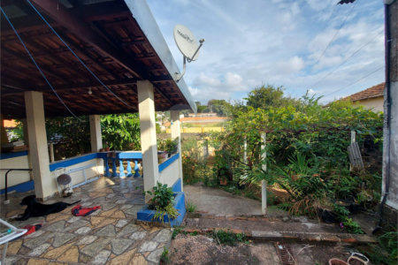 Terreno com 586,00 m² de área total na Vila Costa do Sol.