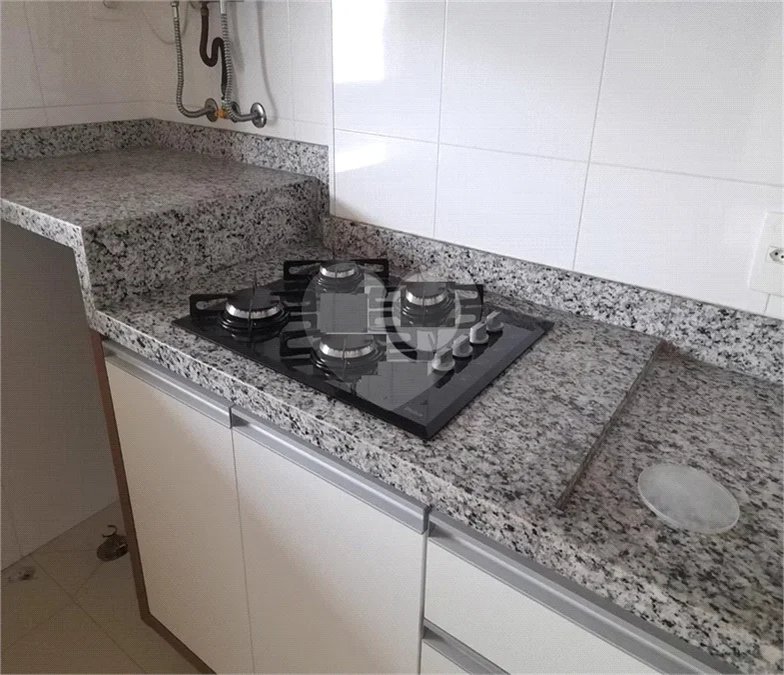 APARTAMENTO DE 44,5 M² COM 01 DORMITÓRIO E COZINHA COM ARMÁRIOS, VARANDA GOURMET E VAGA PARA LOCAÇÃO EM SANTANA