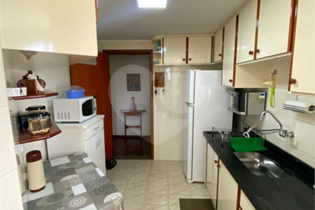Excelente apartamento no Petit Maison