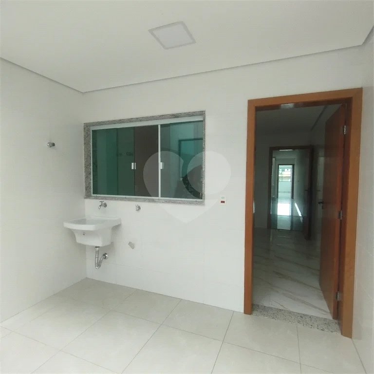 SOBRADO NOVO À VENDA NA PENHA, 3 QUARTOS (1 SUÍTE), GARAGEM, ÁREA GOURMET