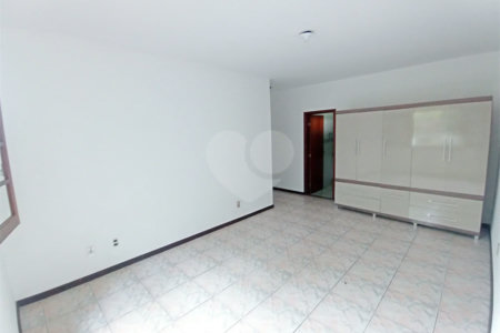Casa a Venda no Condomínio Vista Alegre - Café em Vinhedo/SP