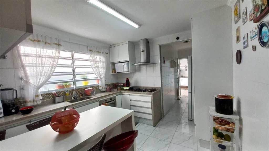 Casa à venda com 3 suítes em Jardim Trussardi, São Paulo, SP