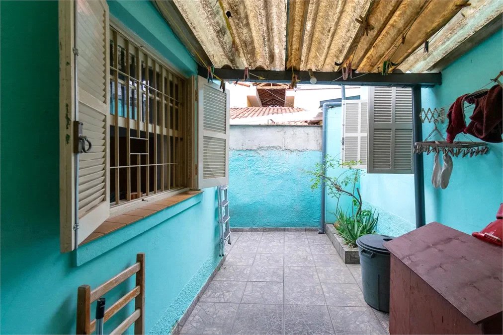 Casa à venda com 170m², 3 quartos e 2 vagas