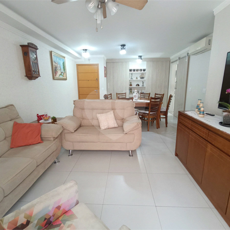 Apartamento à venda com 3 quartos, sendo 1 suíte, no Centro, São Roque, SP