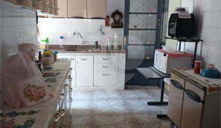 Casa à venda com 4 quartos, sendo 1 suíte,  em Vila Boa Vista, São Carlos, SP