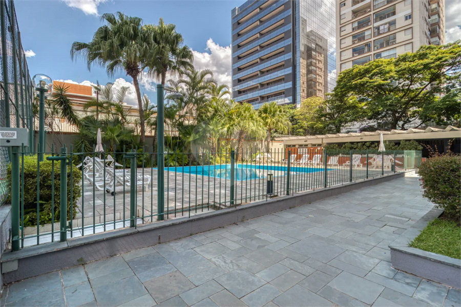 Apartamento com 3 quartos à venda em Brooklin - SP