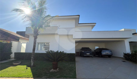 Casa à venda com 4 suítes no condomínio Damha II, São Carlos - SP