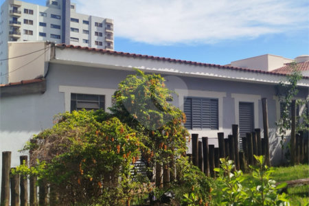 Imponente Casarão no Centro de São Carlos