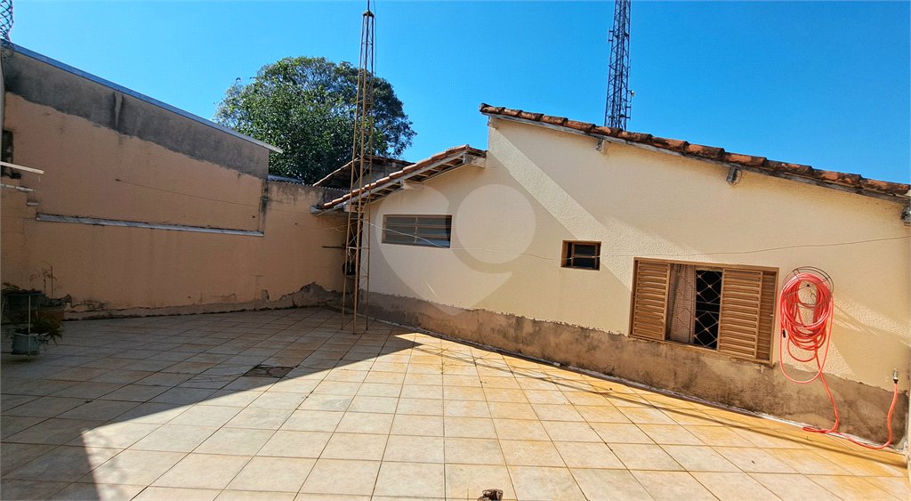 Casa com 4 quartos próxima a USP