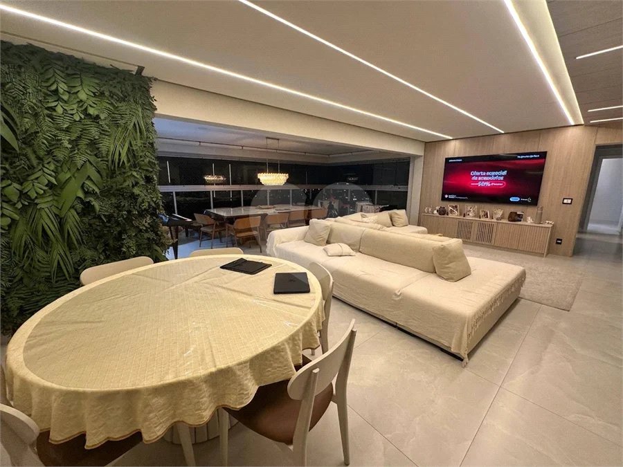 Apartamento com 3 quartos para alugar no Condomínio Cumaru, Jardim Marajoara São Paulo - SP