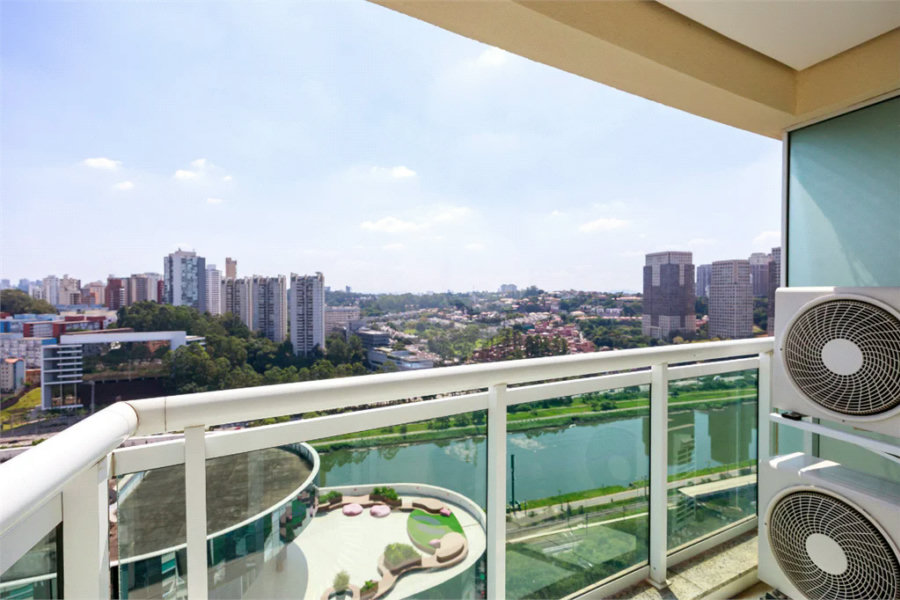 Apartamento para venda em Brooklin com 3 quartos, sendo 3 suítes , 190m²