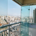 Apartamento à venda no Brás, 1 quarto, varanda, garagem, semimobiliado