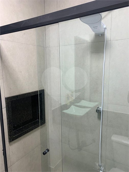 PRÉDIO / GALPÃO COMERCIAL À VENDA OU LOCAÇÃO Jardim Arapongas • Guarulhos/SP