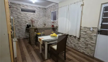 Casa à venda com 3 quartos, sendo 2 suítes,  em Jardim Paulista, São José dos Campos, SP