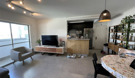 Apartamento à venda com 2 quartos, sendo 1 suíte,  em Bosque da Saúde, São Paulo, SP